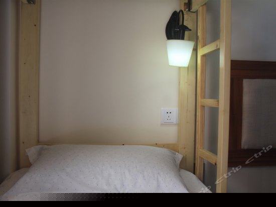 六人间（床位）