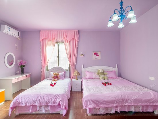 温馨特大家庭房