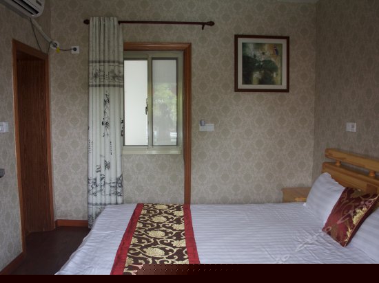 河景大床房(105)