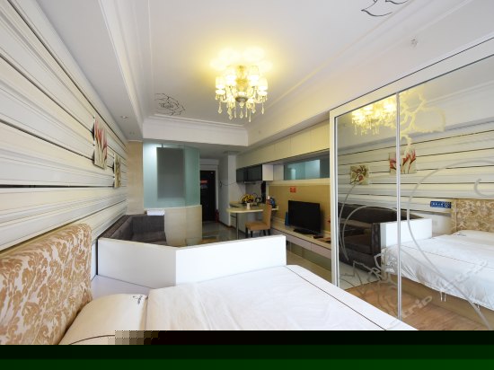 豪华网络大床房