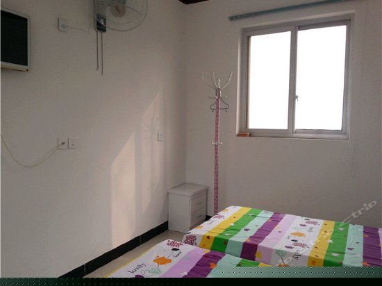 家庭三人间（床位房）