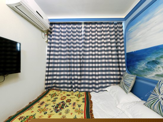 海天一色榻榻米房