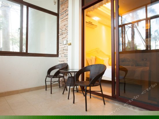 高级园景大床房