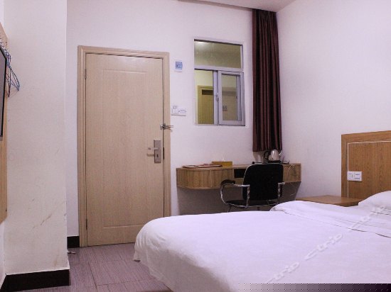 标准单人房(无窗)