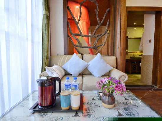 风情院优雅人生浪漫圆床房