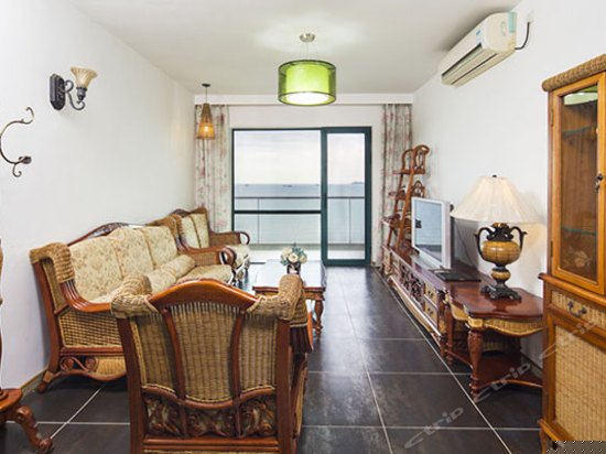 无敌海景两房两厅