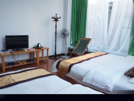 二楼阳光家庭房