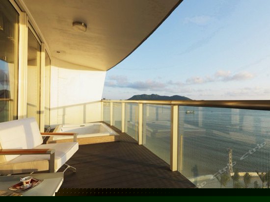 皇家至尊海景套（二房一厅）