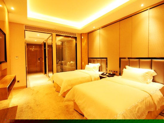 甜果高级双床间