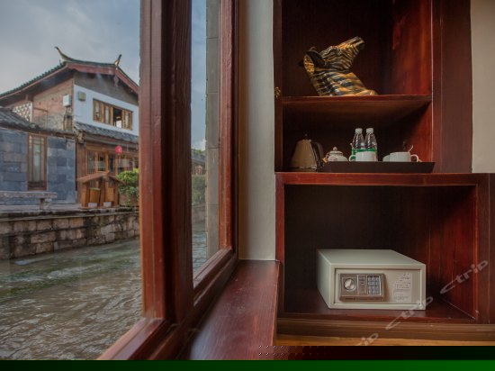 小桥流水观景房