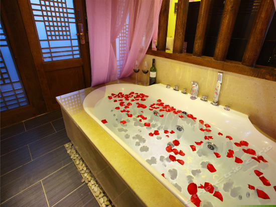 依云观景大床房