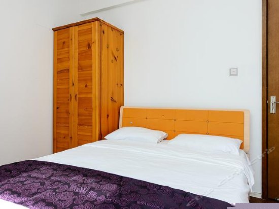 豪华三卧双卫海景套房