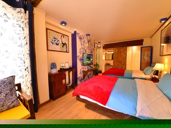 青花温馨双床间