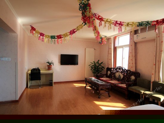 商务楼喜庆大婚房