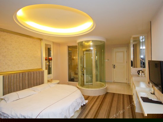 浪漫满屋圆床房