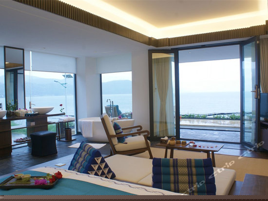 诗人空间海景房