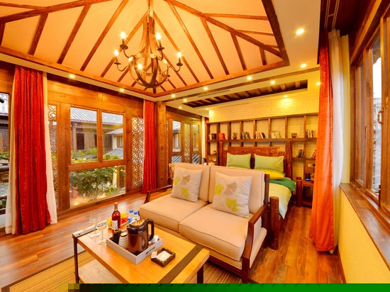 爱尚院尊享时光奢华园景大床房