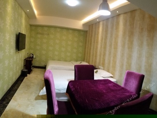 棋牌标间（无窗）