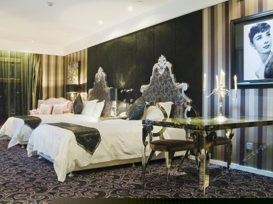 罗马假日主题双床房