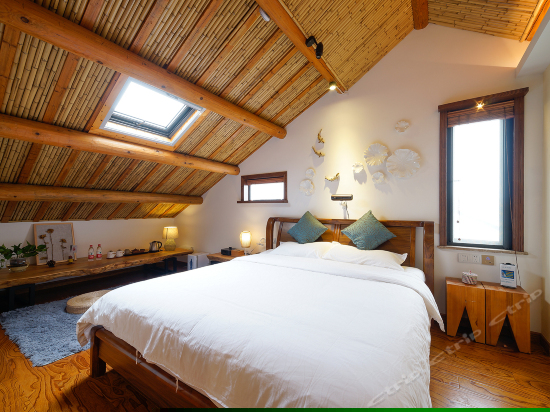 静艮（浪漫星空房）