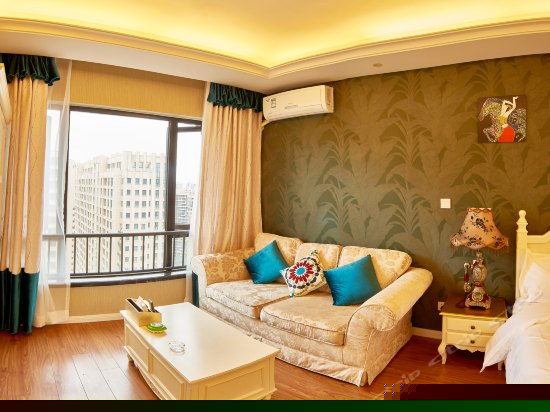 东南亚主题大床房