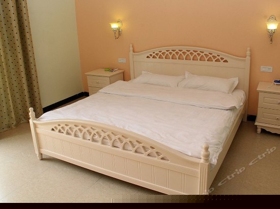 观景浴缸大床房