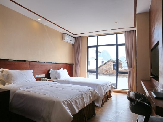 标准山景双床房