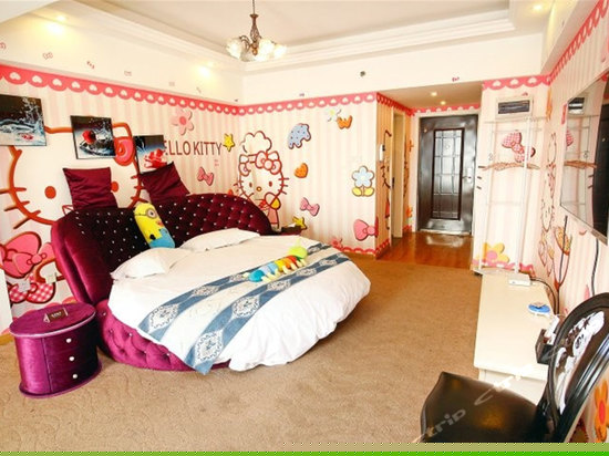 浪漫数码圆床房