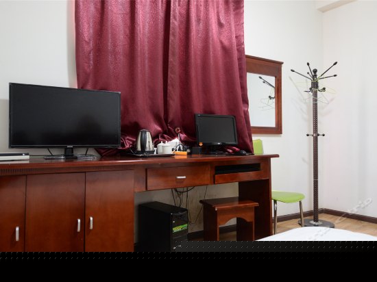 夫妻间（带电脑）