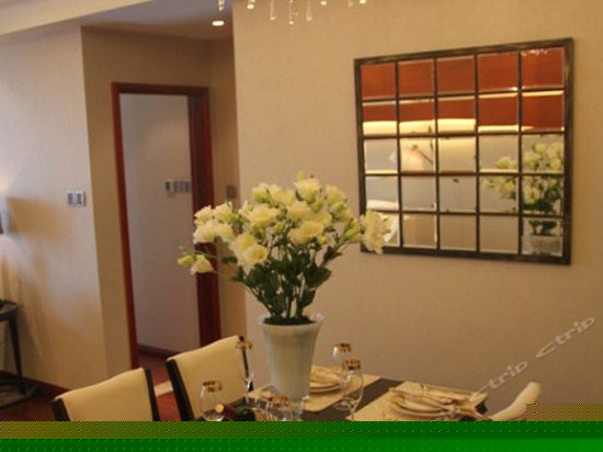 和信行政套房（两室一厅）