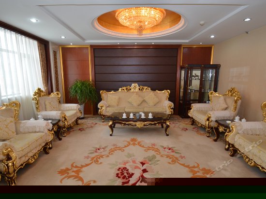 二号楼豪华套房