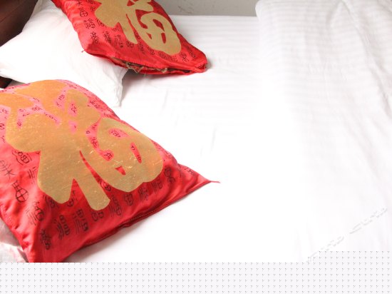 雅致精品情侣大床房