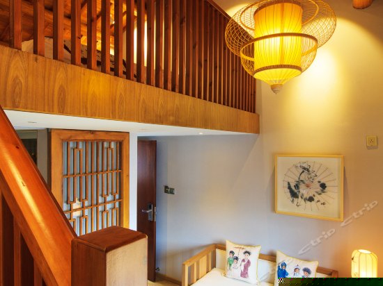 西湖山水复式双床房