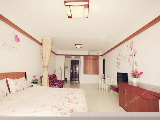 蜜月海景大床房