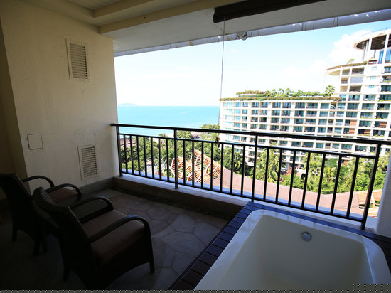 复式海景二加二家庭套房