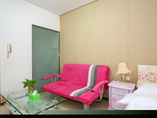 商务豪华大床房