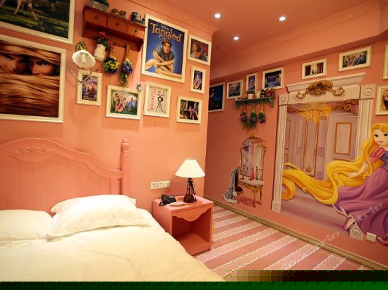 长发公主,梦幻主题房(无窗)