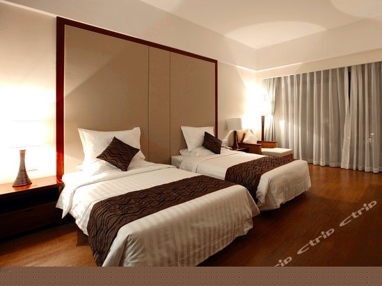 高级海景双床房