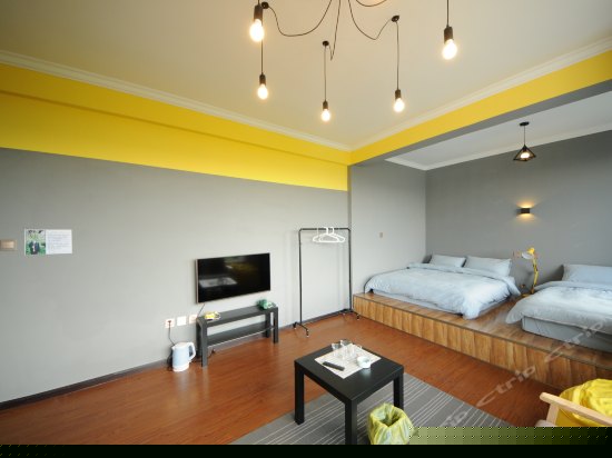 西窗零号超大榻榻米风景间