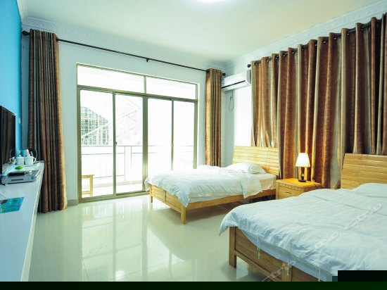 舒适双床房（独立阳台）