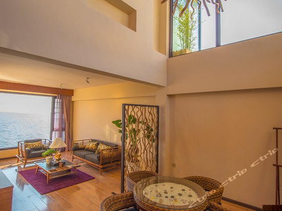 复式海景豪华套房