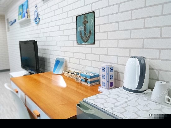 豪华双人大套房(公卫)(无窗)