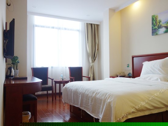 1.8米豪华大床房