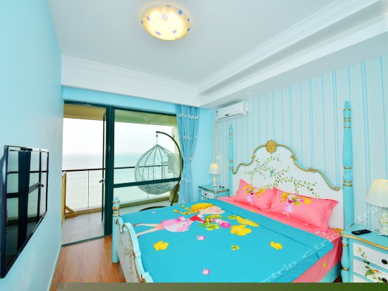 花开半夏一线海景大床房