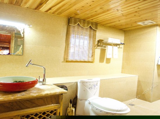 二楼甜甜蜜蜜房