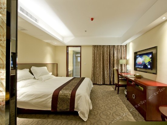 商务电脑大床房