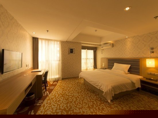 浪漫阳光(大床房)