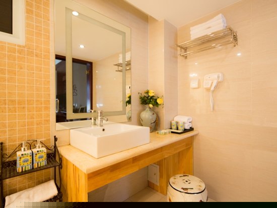 豪华景观大床房