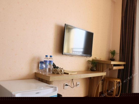 独立阳台江景大床房