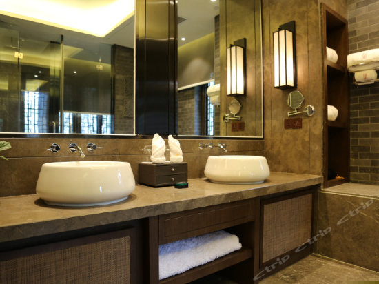 古镇院落雅致套房